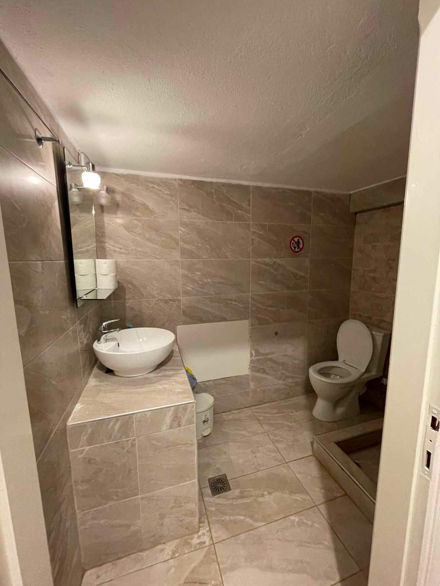 Maria Apartments Кавала Екстериор снимка